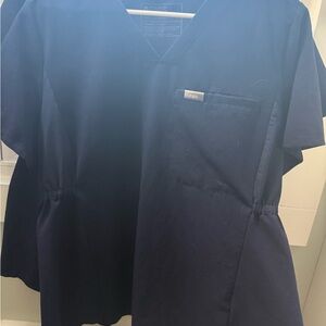 Figs MATERNITY  Women's Navy Top